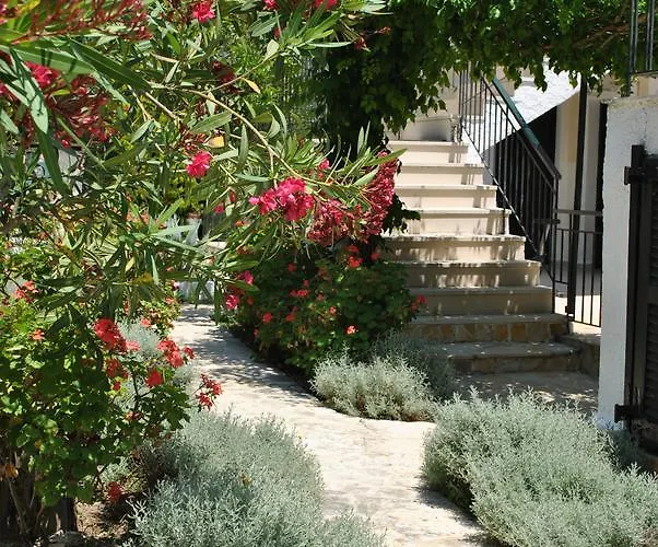 Hotel de apartamente Helios Splendid Mpoukaris