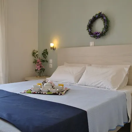 Helios Splendid Apart Otel Mpoukaris