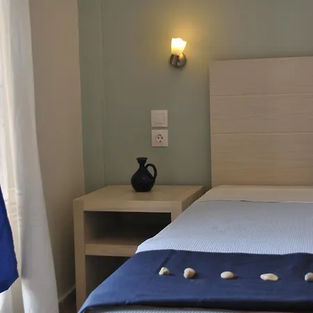 Helios Splendid 3* Букари