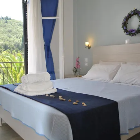 Helios Splendid Mpoukaris