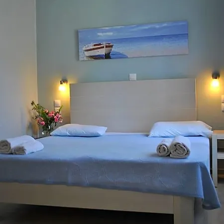 Helios Splendid 3* Μπούκαρι