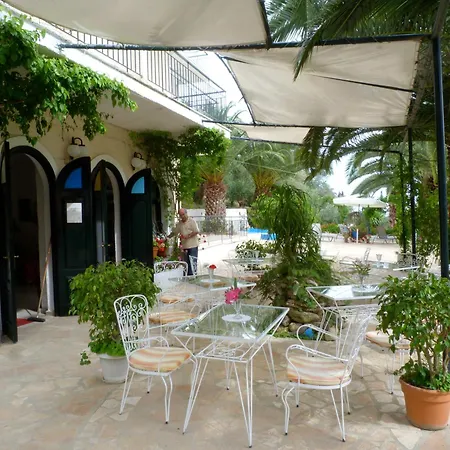 Lejlighedshotel Helios Splendid 3*