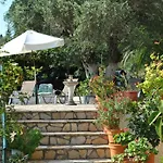 Helios Splendid מלון דירות 3*