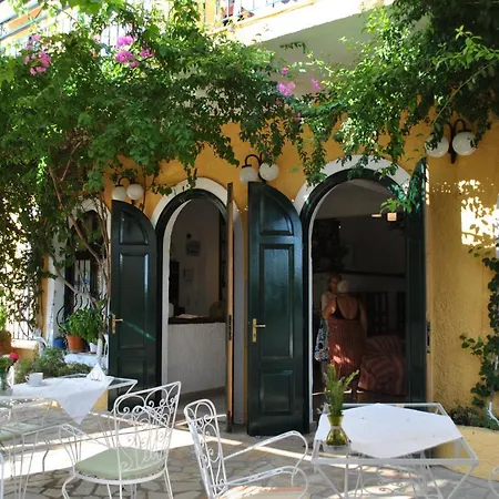 Aparthotel Helios Splendid 3*