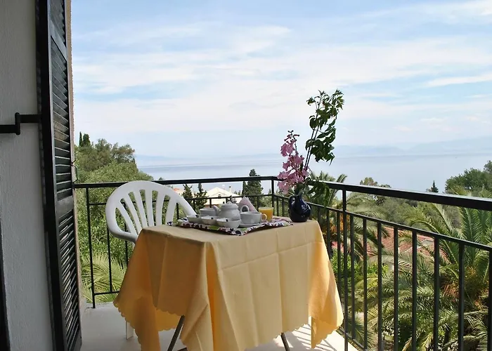 מלון דירות Helios Splendid בוקארי