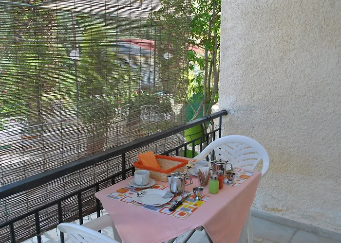 Helios Splendid מלון דירות 3*
