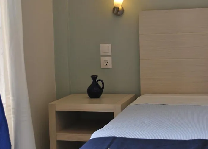 Helios Splendid 3* בוקארי